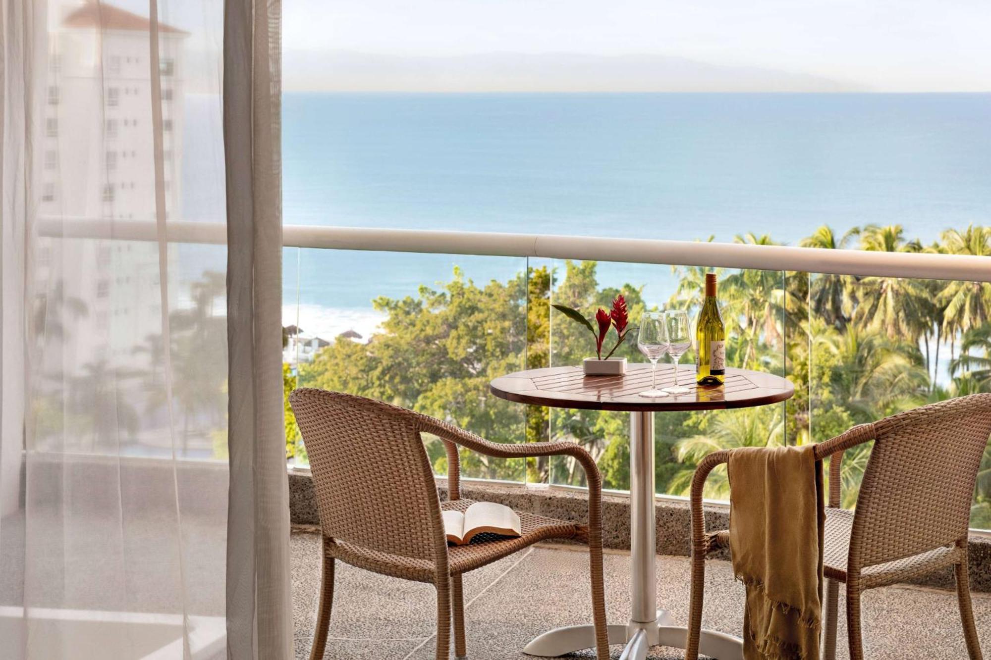נובו ואלארטה Wyndham Alltra Vallarta, All-Inclusive Resort מראה חיצוני תמונה