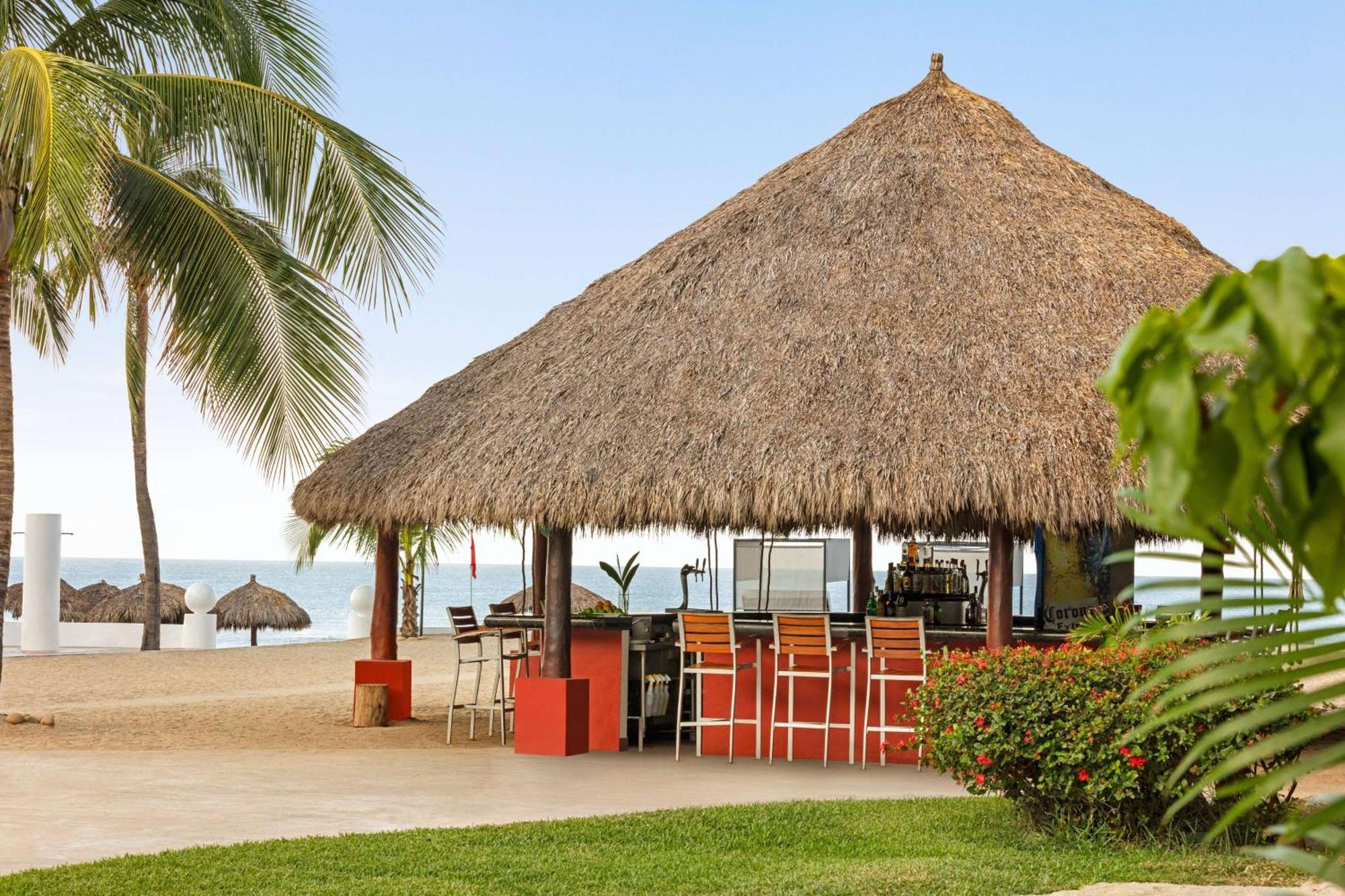 נובו ואלארטה Wyndham Alltra Vallarta, All-Inclusive Resort מראה חיצוני תמונה