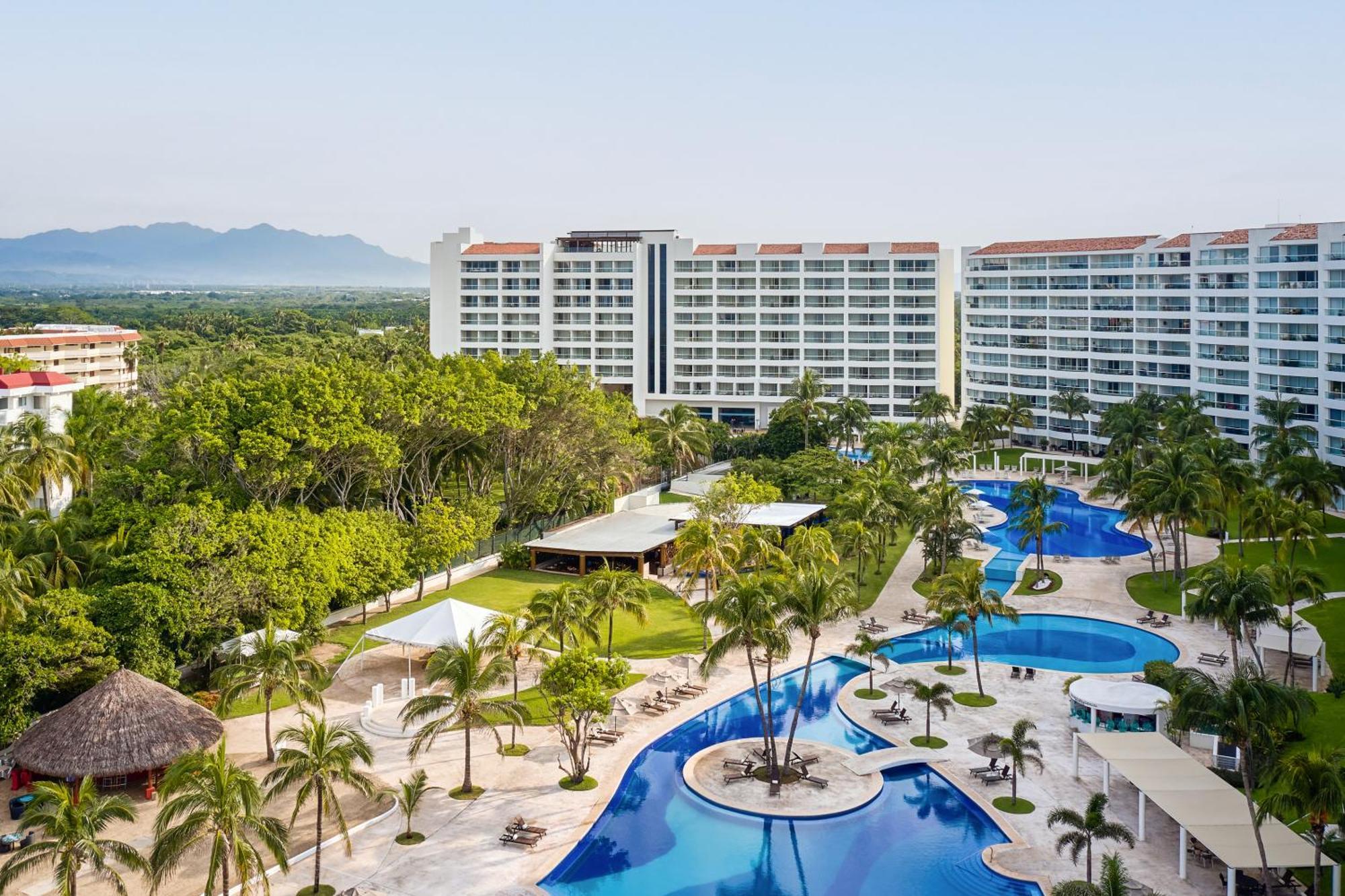 נובו ואלארטה Wyndham Alltra Vallarta, All-Inclusive Resort מראה חיצוני תמונה
