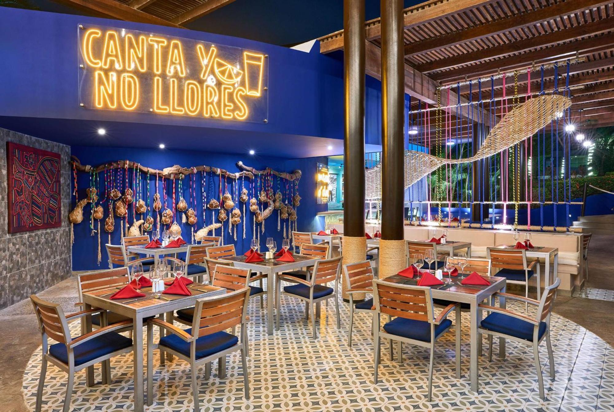 נובו ואלארטה Wyndham Alltra Vallarta, All-Inclusive Resort מראה חיצוני תמונה
