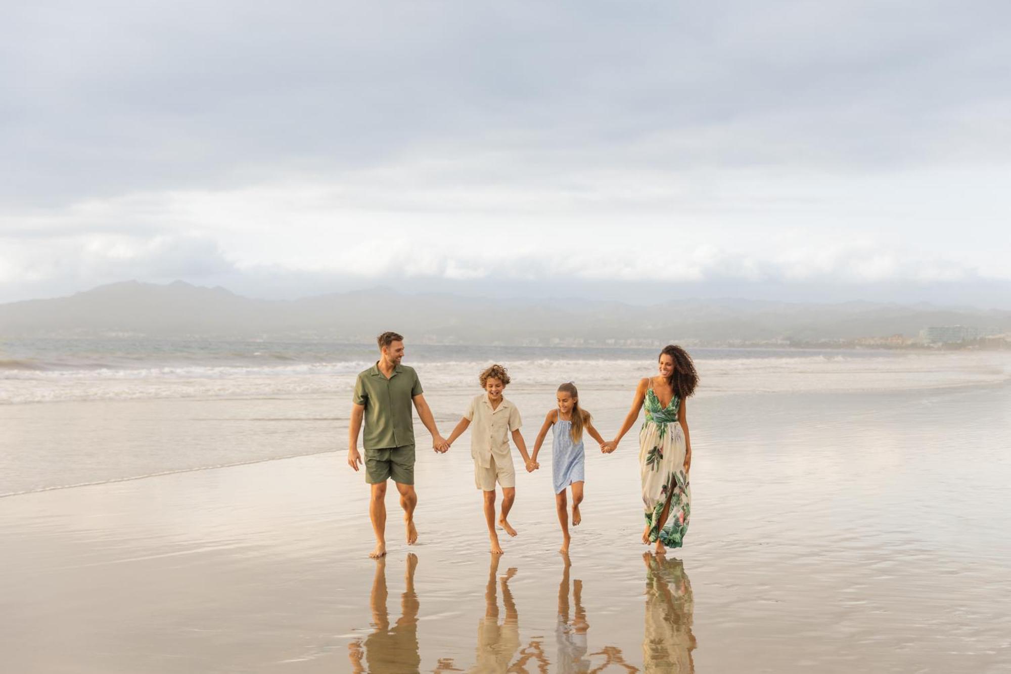 נובו ואלארטה Wyndham Alltra Vallarta, All-Inclusive Resort מראה חיצוני תמונה